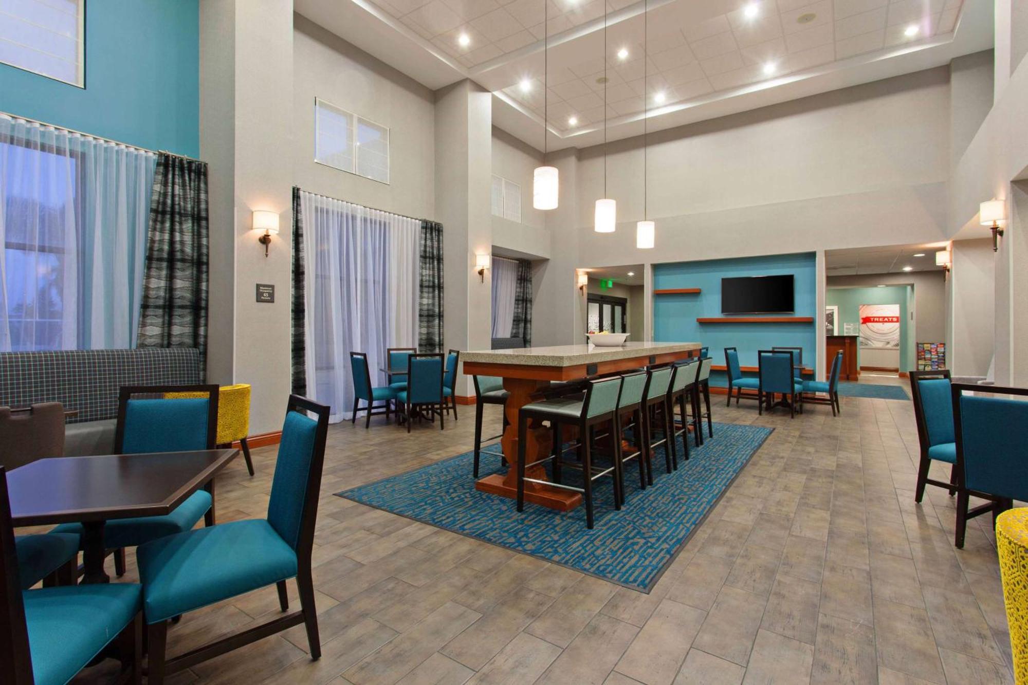 Hampton Inn & Suites Clovis Airport North Екстериор снимка