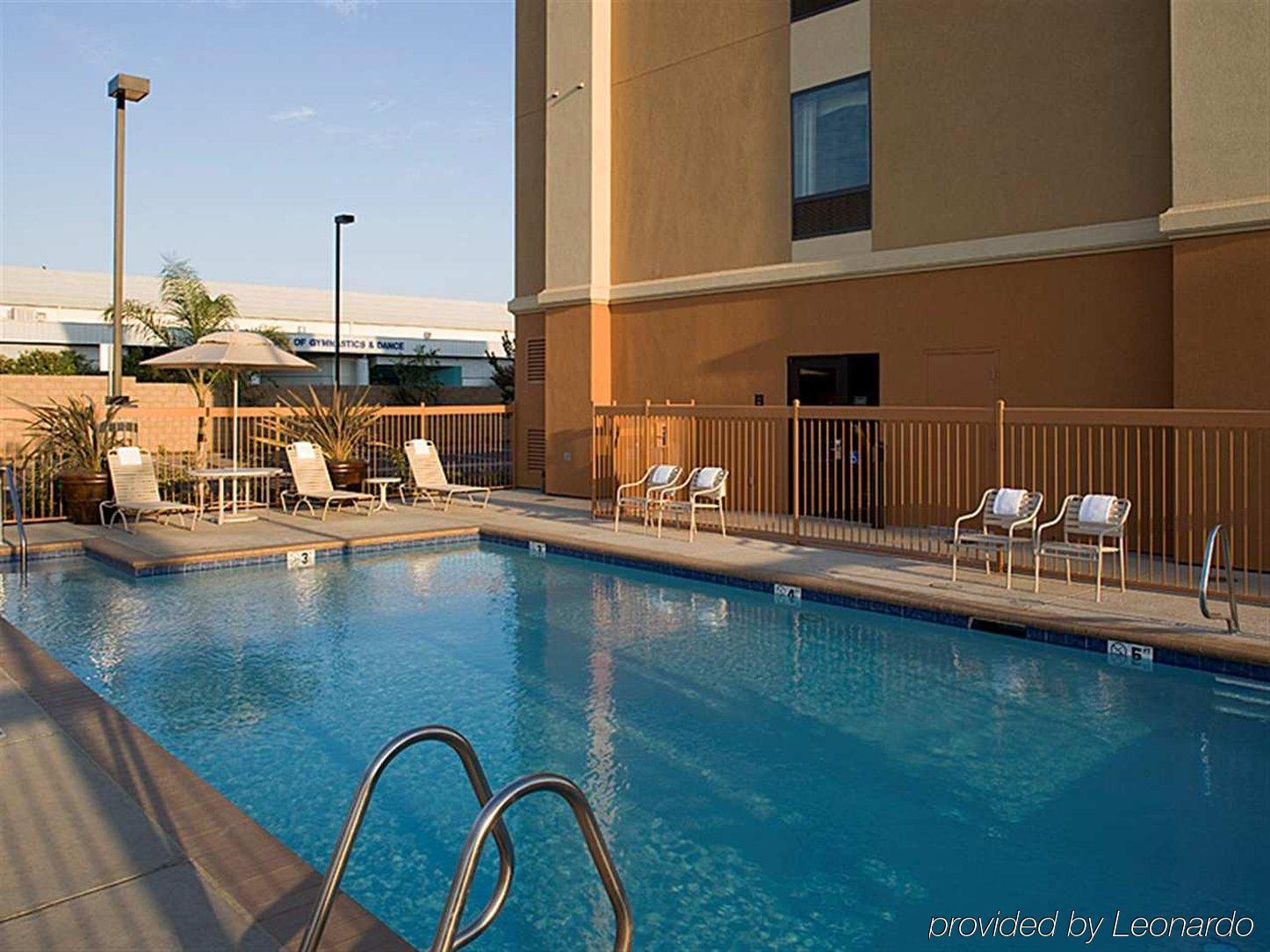 Hampton Inn & Suites Clovis Airport North Съоръжения снимка