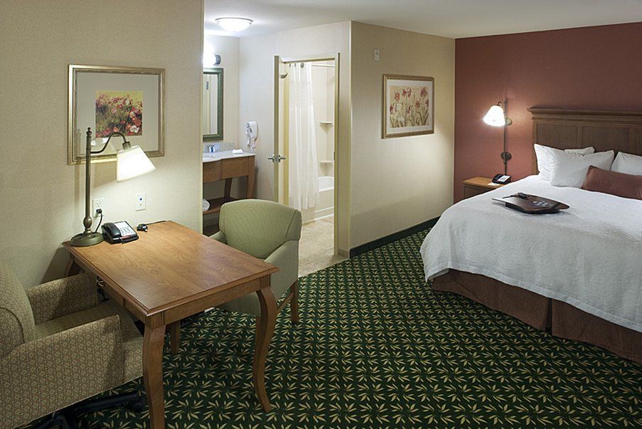 Hampton Inn & Suites Clovis Airport North Екстериор снимка